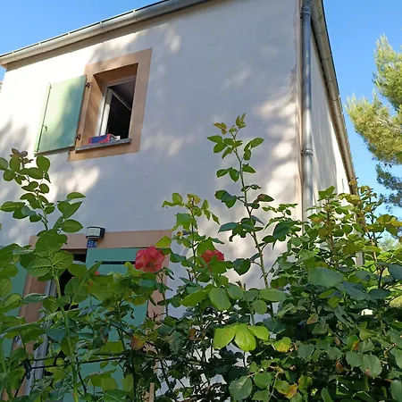 Holiday home Maison Calme Piscine Pinede Pmr Parking *