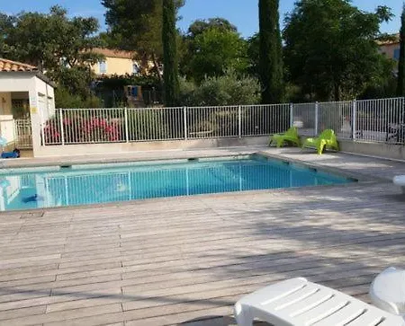 بيت للعطل Maison Calme Piscine Pinede Pmr Parking